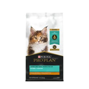 Dry cat food